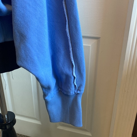 AE American Eagle Blue Cropped Shrug Sweatshirt Sz XXL NWT - Picture 4 of 8